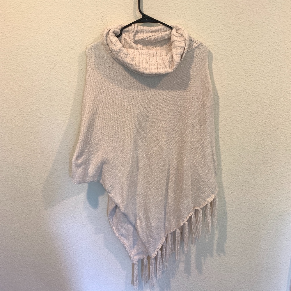 NWT Pinklicious Chenille Poncho one size